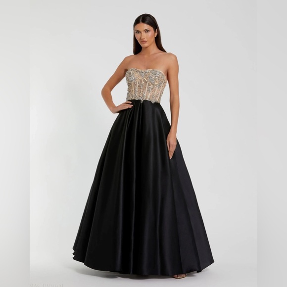 Mac Duggal Black Strapless Embellished Bustier Ball Gown - Picture 2 of 13